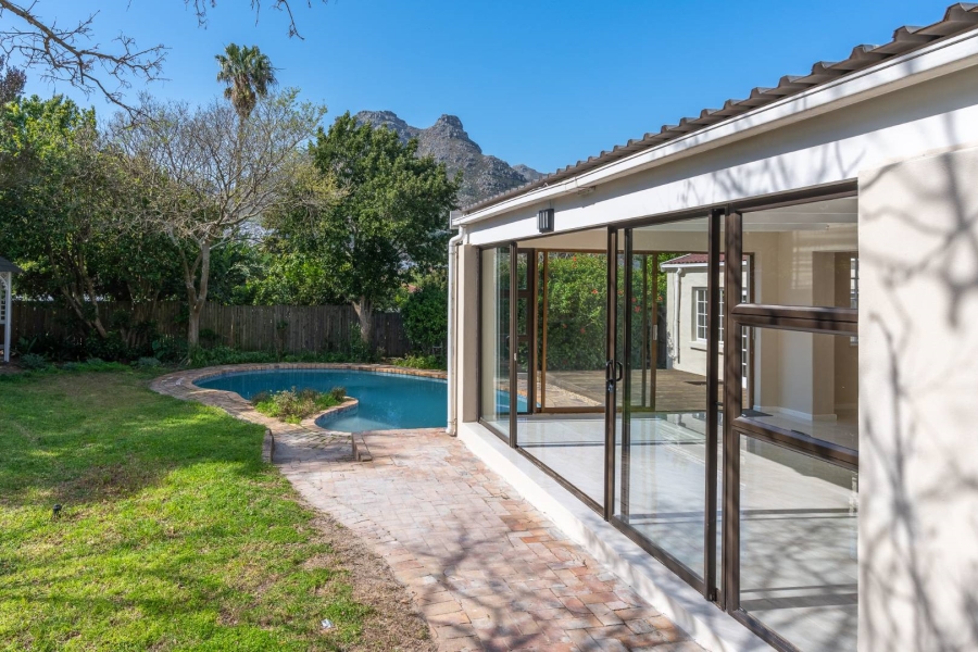 4 Bedroom Property for Sale in Hout Bay Western Cape